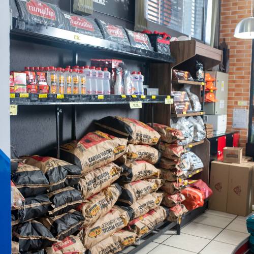 Conveniência Campinas: Empório Gourmet para o seu Churrasco Sua conveniência em Campinas está na Ramalho Carnes. Encontre adega, mercearia, carnes nobres, bebidas e tudo para o churrasco e dia a dia. Peça já!
