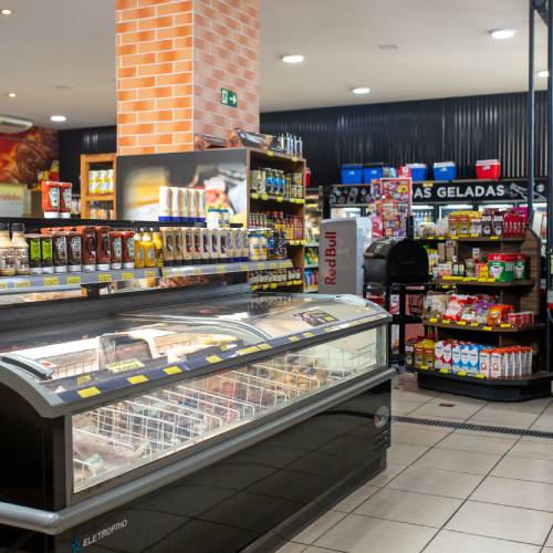 Conveniência Campinas: Empório Gourmet para o seu Churrasco Sua conveniência em Campinas está na Ramalho Carnes. Encontre adega, mercearia, carnes nobres, bebidas e tudo para o churrasco e dia a dia. Peça já!